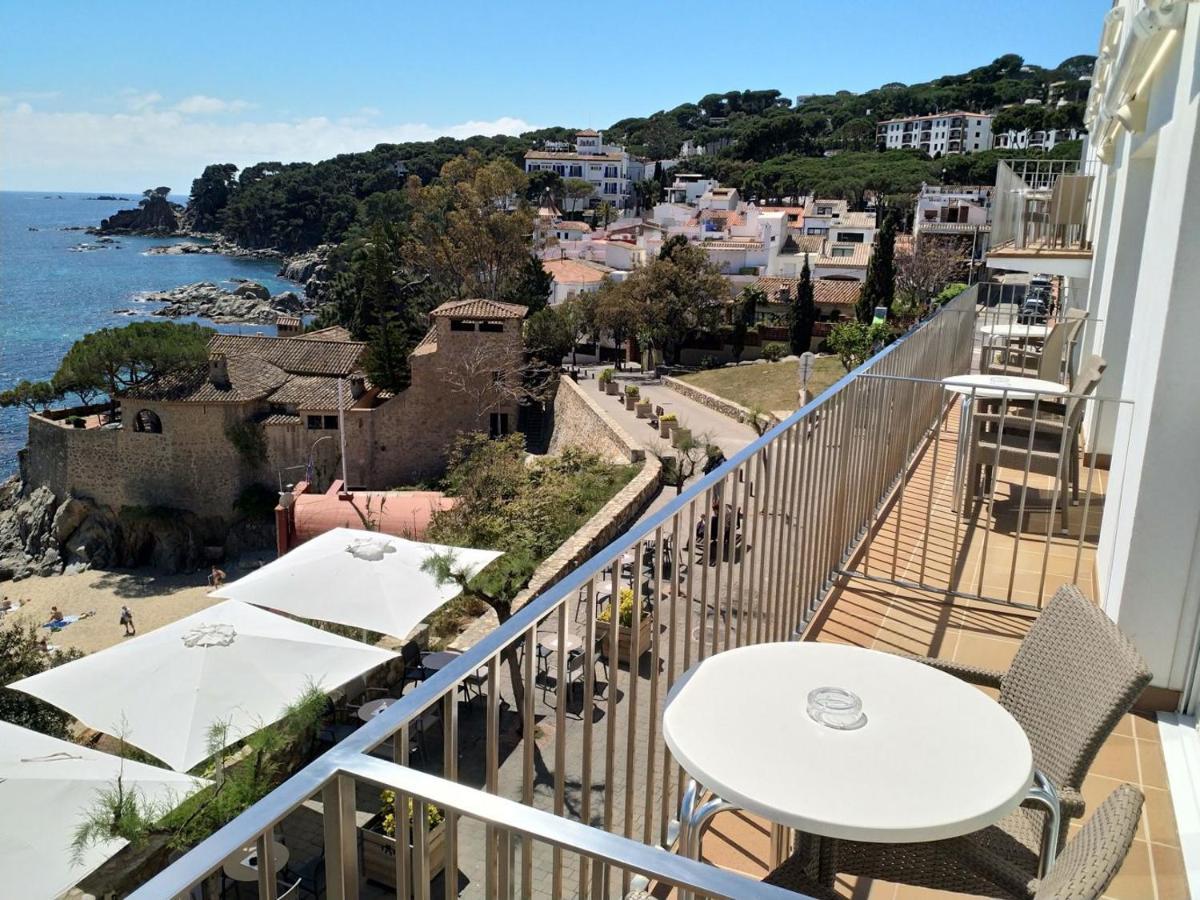 Hotel Mediterrani Калелья-де-Палафружель Экстерьер фото